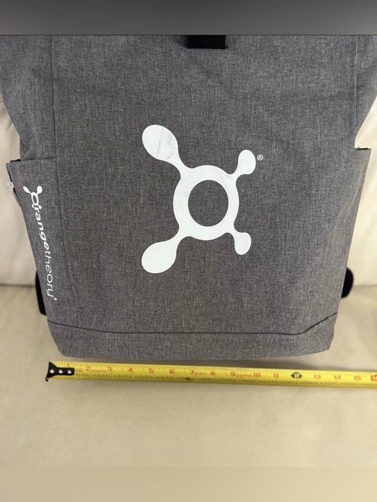 Orangetheory Other - Orangetheory Grey Men's Training Backpack with White Logo